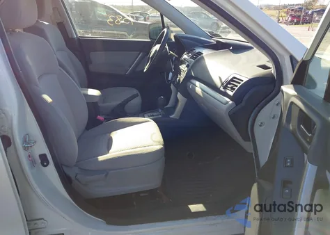 2014 Subaru Forester 2.5I Premium z USA, uszkodzony, nr VIN JF2SJAEC9EH459472